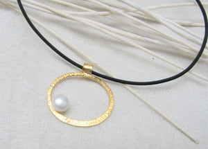 LaLune - small Sterling Silver pendant with white pearl, available in 3 finishes